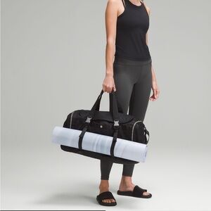 lululemon duffle bag!
